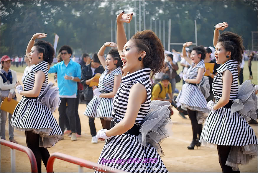 รูปงาน Sport day CMU 2010 - Page 2 Sp2010_052