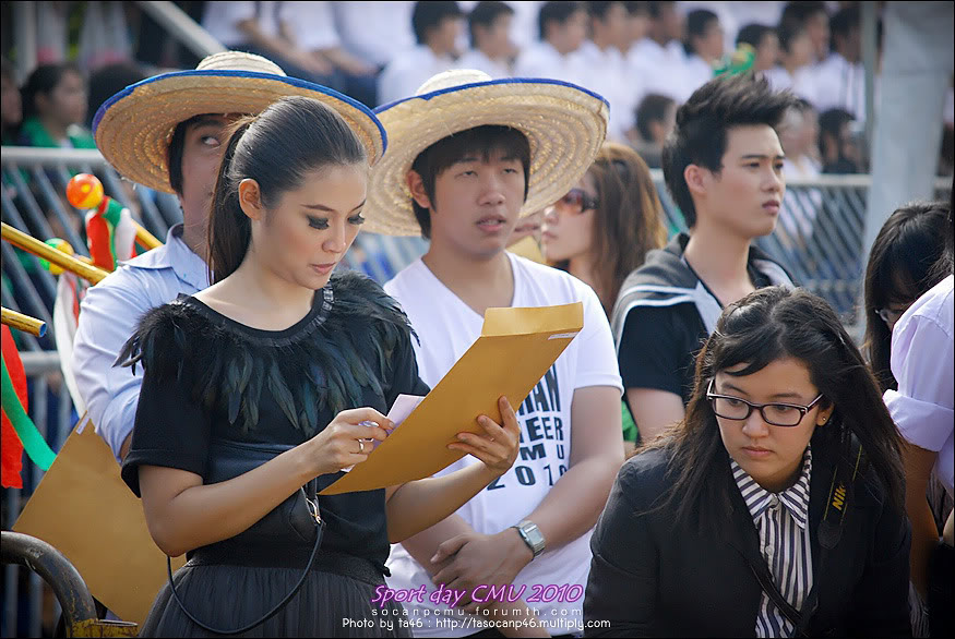 รูปงาน Sport day CMU 2010 - Page 3 Sp2010_058