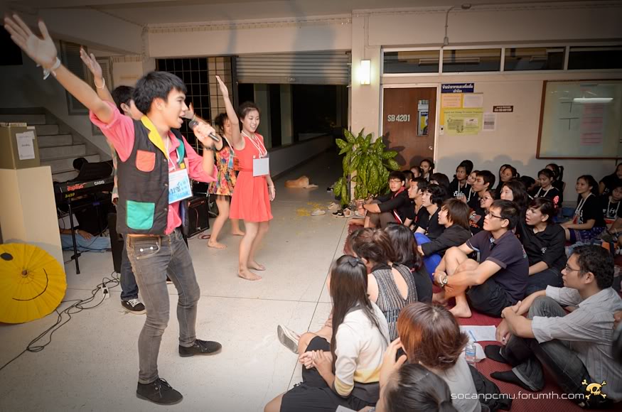 รูปงานขันโตก Soc-Anp'55 - Page 2 Kt55_074