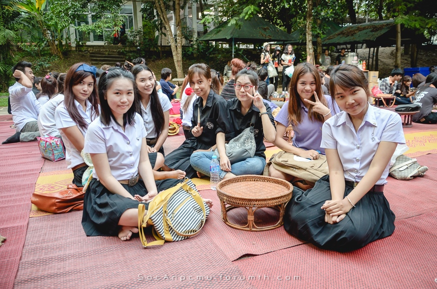 รูปงานขันโตก Soc-Anp'56 Kt56_009