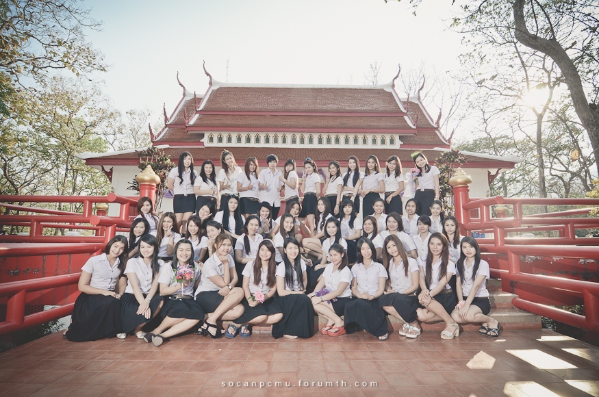 รูปหมู่ Soc-Anp'52 >ศาลาธรรม & อ่างแก้ว< Sa52_020