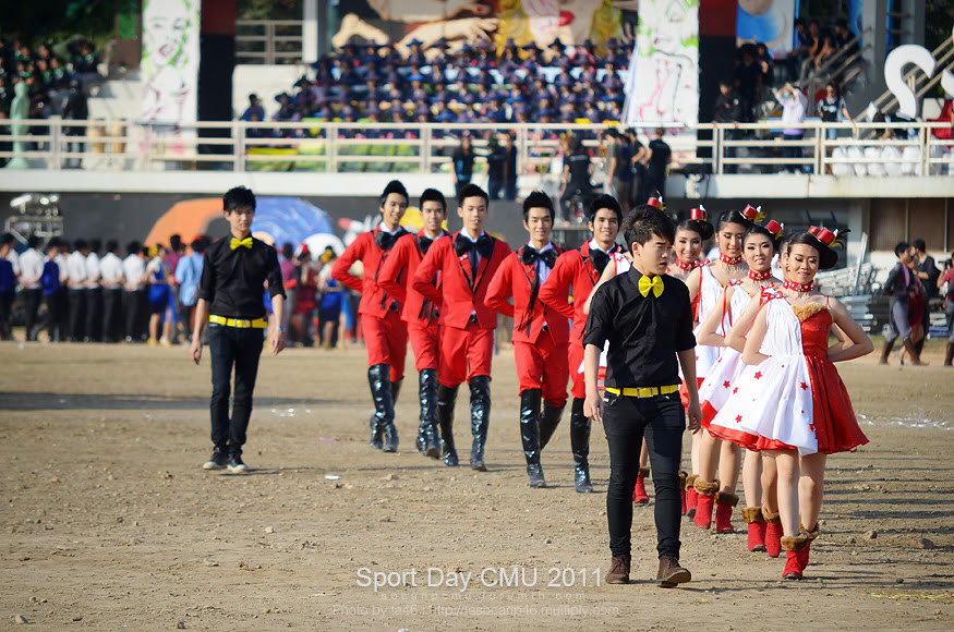 รูปงาน Sport day CMU 2011 - Page 2 Sp54_079