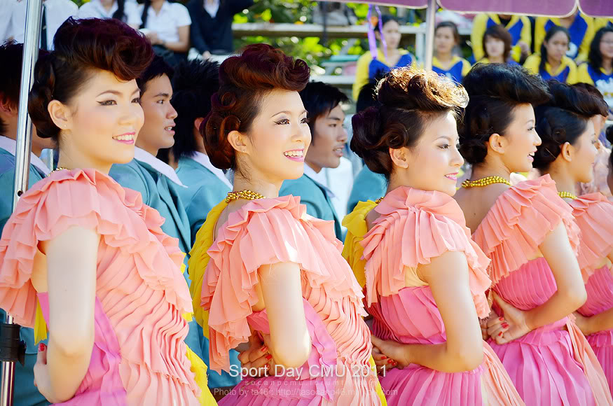 รูปงาน Sport day CMU 2011 - Page 2 Sp54_118