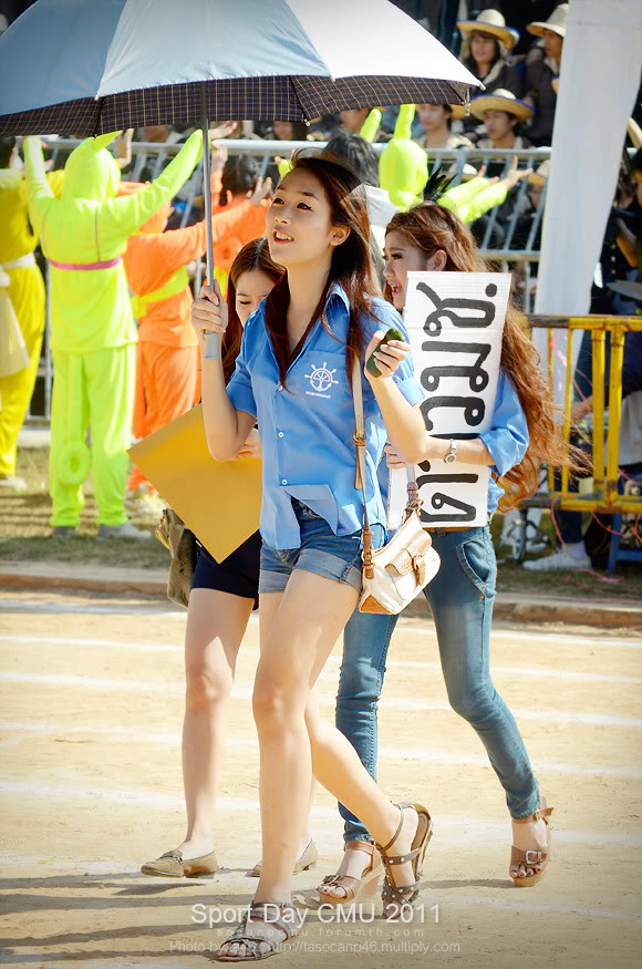 รูปงาน Sport day CMU 2011 - Page 3 Sp54_157