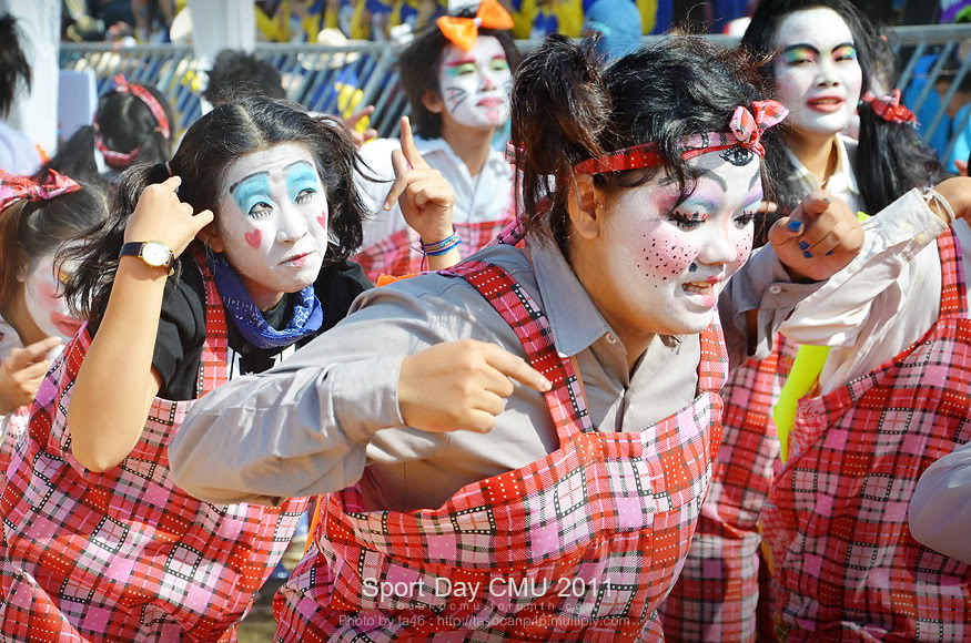 รูปงาน Sport day CMU 2011 - Page 3 Sp54_177