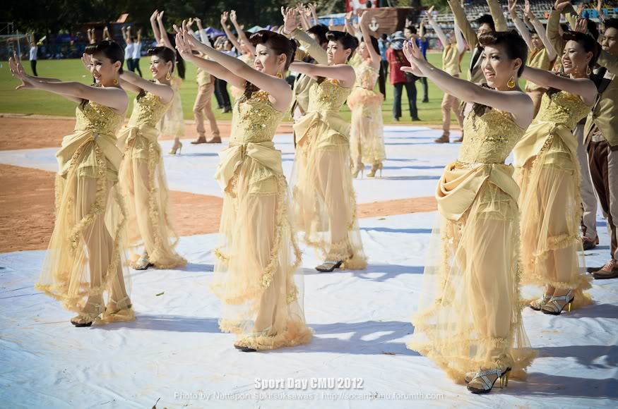 รูปงาน Sport day CMU 2012 - Page 3 SPD2012_147