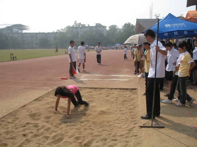 09国贸一班的运动会 :x lop chung minh rat rat zui IMG_1246