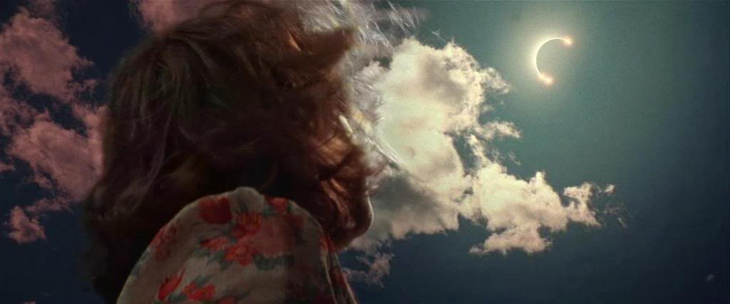 Eclipse Total - Dolores Claiborne (1995) EclipseTotalmkv_snapshot_014535_20130226_115721