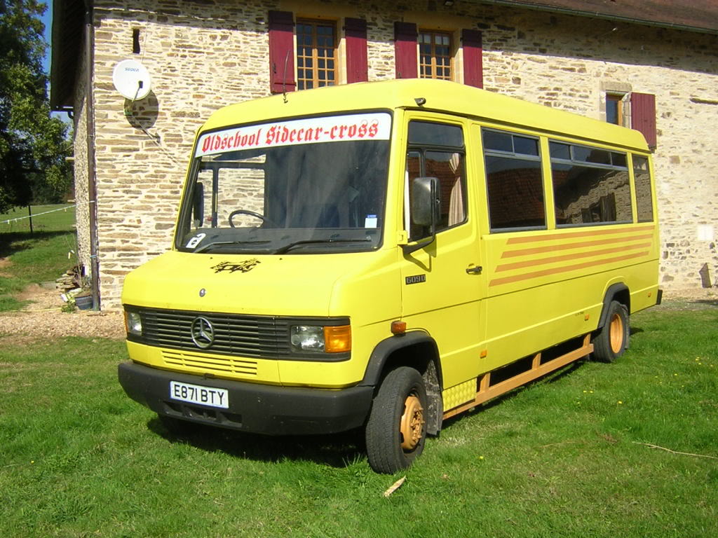 Oldschool race van for sale Oldschoolbus004