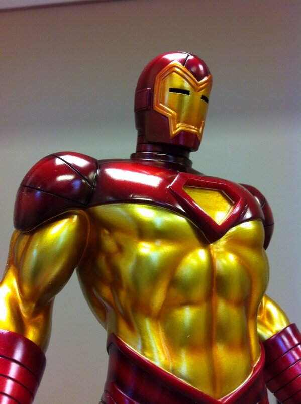 Statue IRON-MAN "modular armor" - Page 2 ModularArmorSneak_zps0c62ce3e