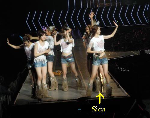 [PICS/GIF][14-09-2011] Yulsic moment in Taiwan - Comeback so hot & sweet! 745745