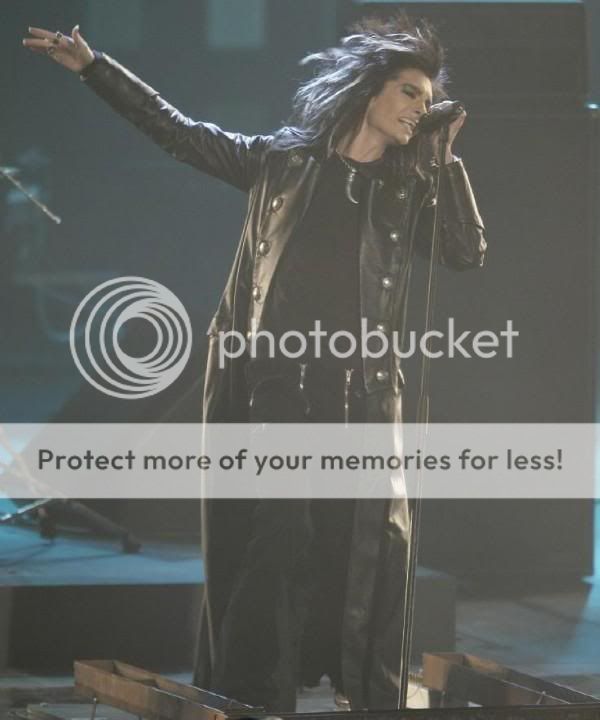 Bill Kaulitz Pictures - Page 18 L_737b6c4cdce8dd0f805ee49a61440fdb