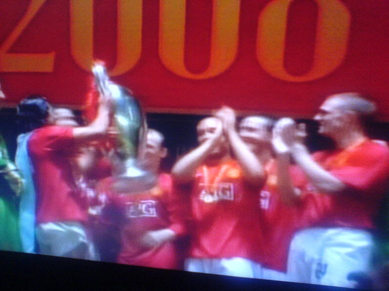 Manchester United, el mas grande!!!!!!!!!! DSC00137