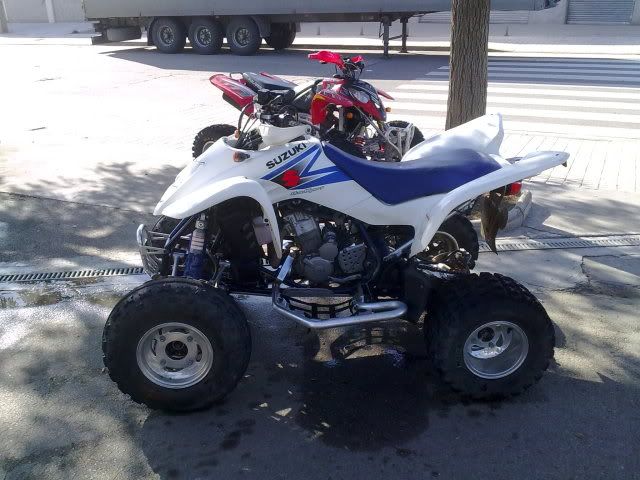 vendo quad 06022011543