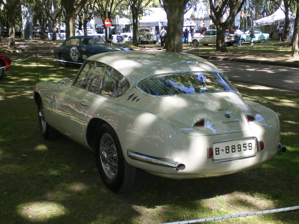 Maluhy na Autoclássica Pegasocouprear