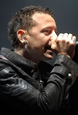 Amores Platonicos Normal_20A663A3-chester-bennington_