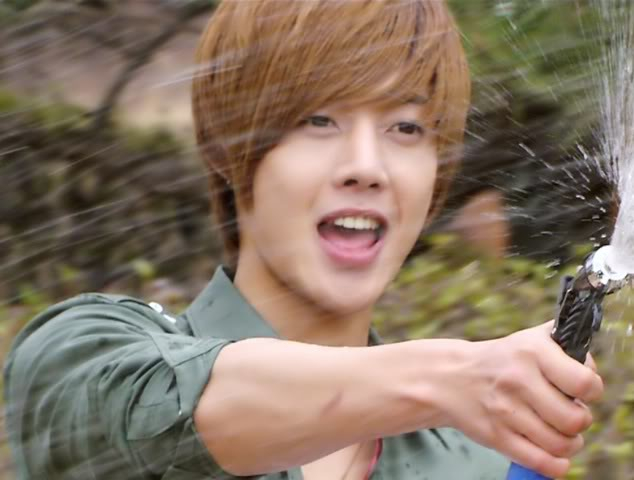 Kim Hyun Joong 1zlavt3