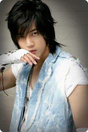 Imagenes de nuestro Leadah~~ - Página 2 Hyun_Joong_066