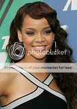 Rihanna Th_12928_Rihanna_2006_MTV_Movie_Awards