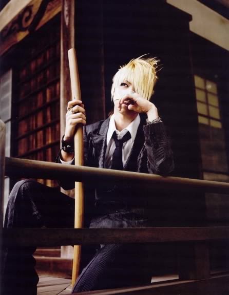 Profile The Gazette Reita2-1