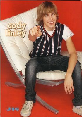 صورCODY LINLEY Cody_linley_1192325039