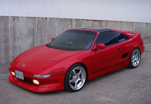 Look-A-Like's - Page 2 Toyota-mr2-1