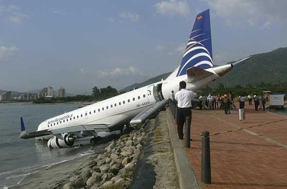 Shurmanos, yo, Lord Rae me dispongo a conquistar nuevas tierras para nuestro reino -- Martes 12 comienza el viaje - Página 2 Diapo_avion