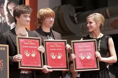 "Harry Potter And The Order Of The Phoenix" - Hand, Footprint And Wand Ceremony Normal_2153