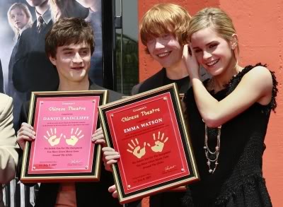 "Harry Potter And The Order Of The Phoenix" - Hand, Footprint And Wand Ceremony Normal_38
