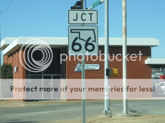 Another road trip and more RT 66 & back road iron found - Page 2 DSCF4321