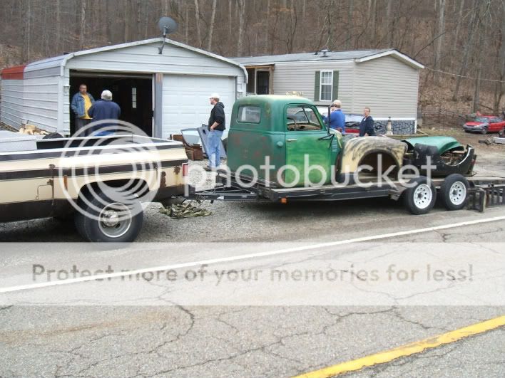 Chad Karr and his 51 Chevy Pick 'em up Picture1304