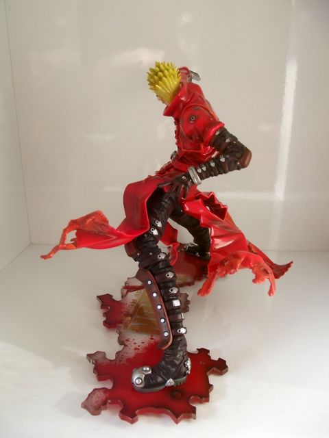 [REVIEW] Vash The Stampede ARTFX J by Rocker Vash21_zps5077d2d4