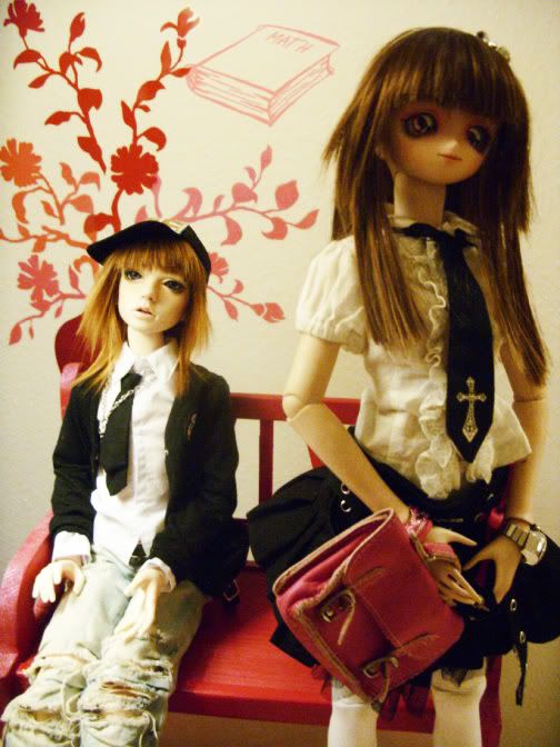 ..:waiting for the school bus:.. (DT Hue & Volks DD 01) Skole1