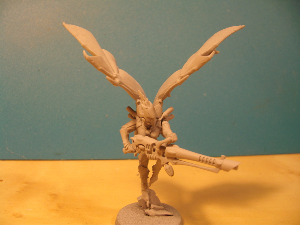 restoring my old beaten up eldar stuff (including revenant titan) GEDC0257_1