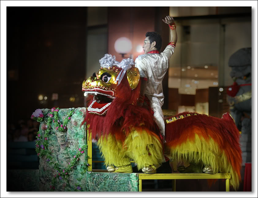 Liên hoan lân Singapore Lion_dance_06