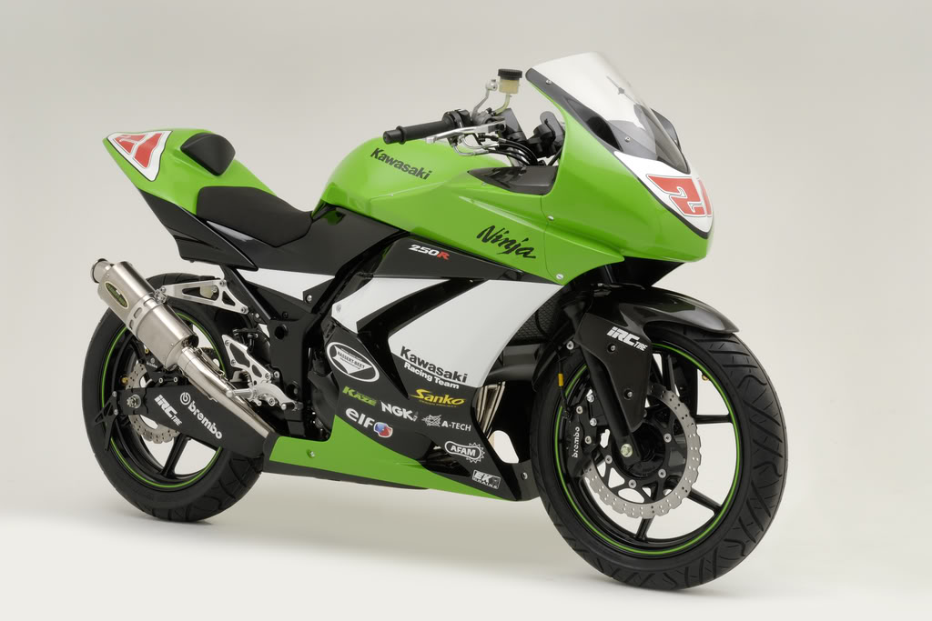 Ninja 250R Race Version 002