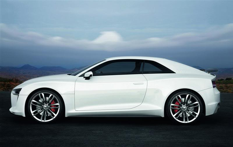 New Audi Quattro Coupe 2011_Audi_quattro-Concept-Image-Coupe-026-800