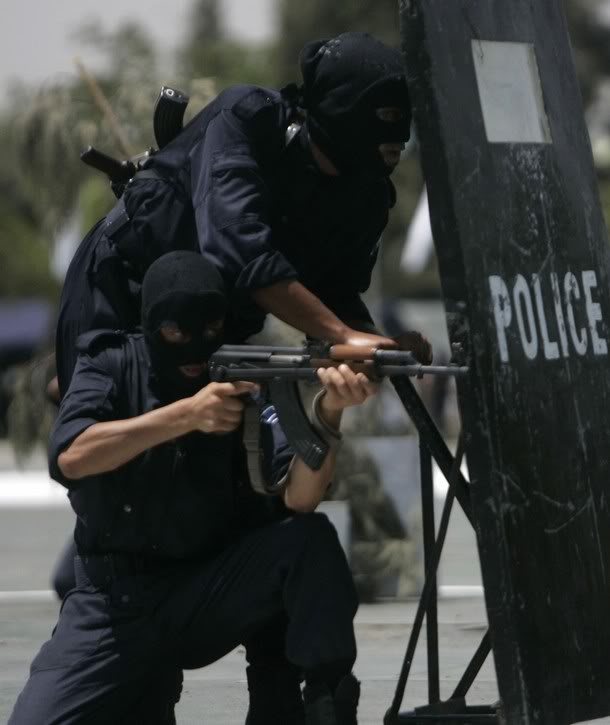 صور القوات الخاصة للشرطة الجزائرية  Policier1