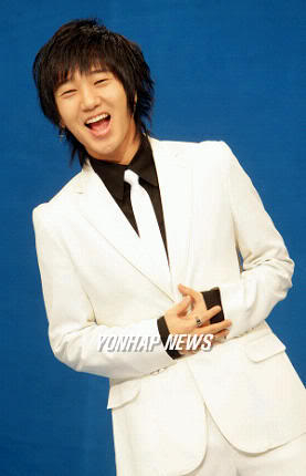 Yesung photos 200712131244033840