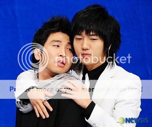 Yesung photos 200712131315213190