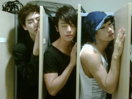 el nuevo donghae~ 20100517_suju_twitter_1-460x345