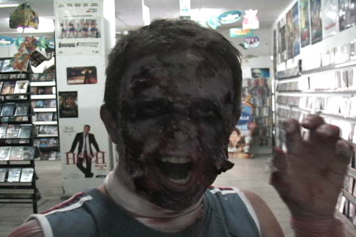 Visita a Ciudad Microondas Zombies6