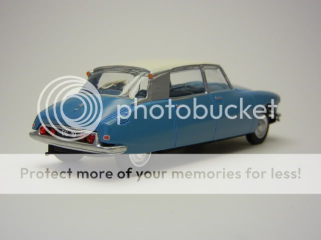 Citroen DS 1/43 EnrCie064