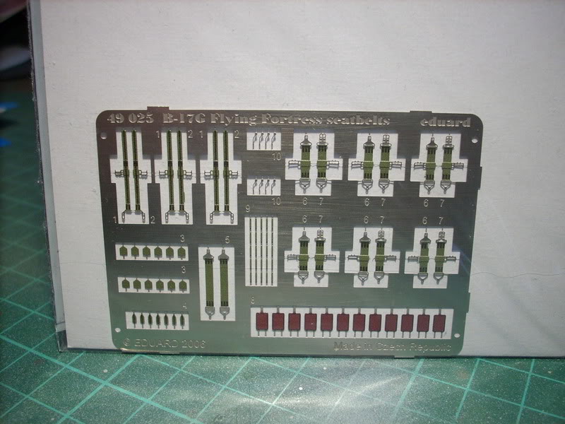 B-17G 1/48 modificado - Página 2 Imagen150