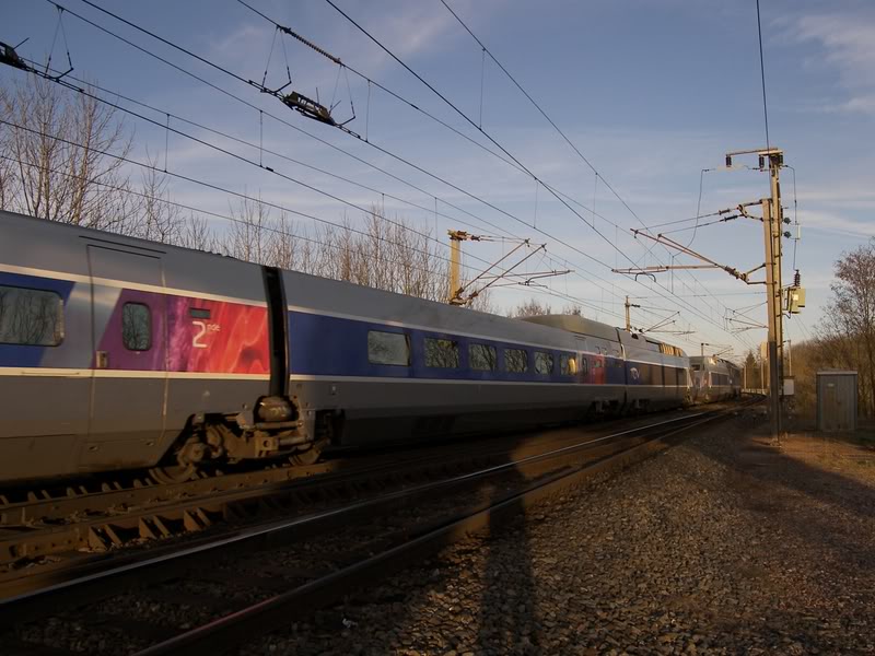 Des TGV sans caténaires AcheminementTGVA