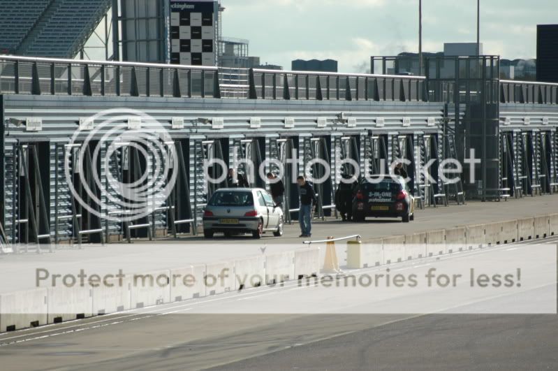 Rockingham Open Pit - 06/11/2010 - pics & discussion - Page 2 DSC_0317