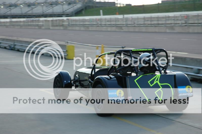 Rockingham Open Pit - 06/11/2010 - pics & discussion - Page 2 DSC_0367