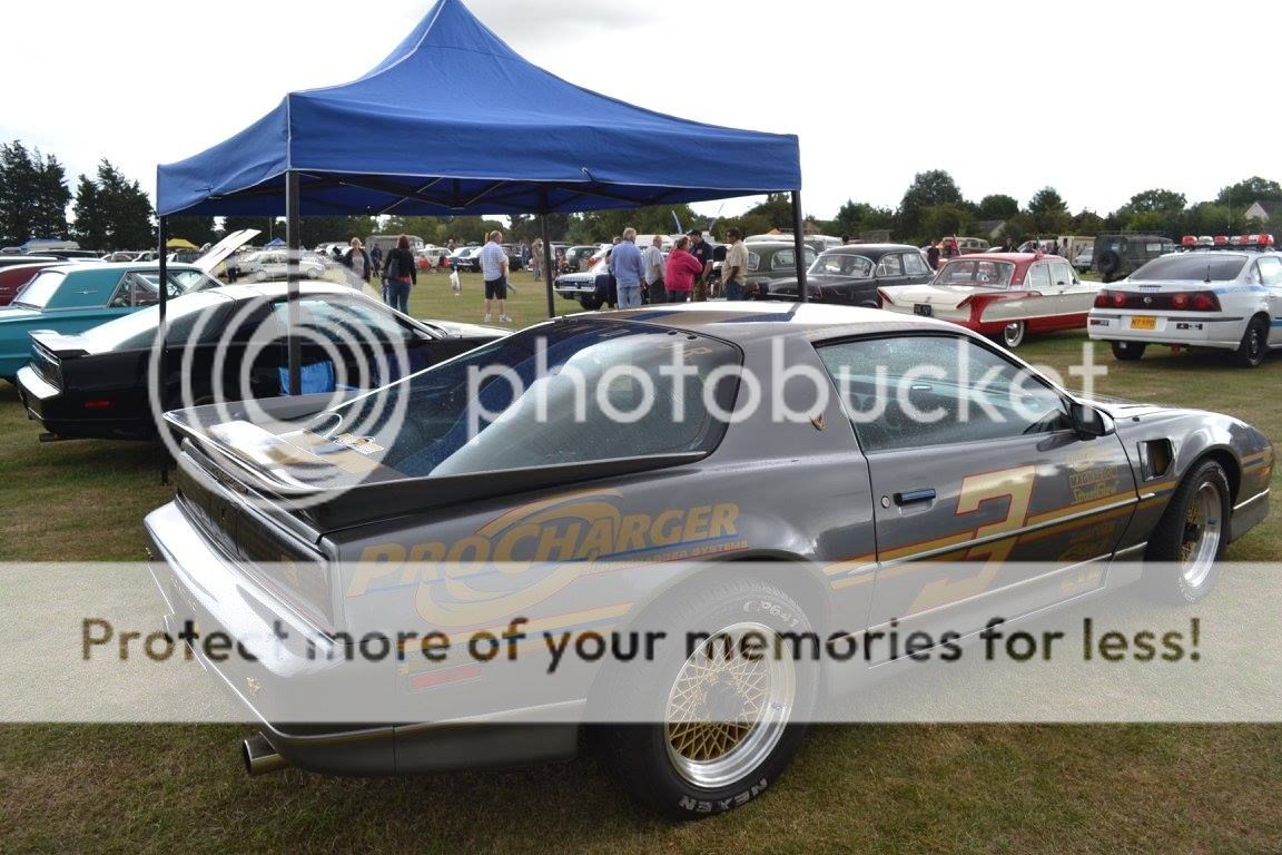 CLACTON CLASSIC CAR CLUB SHOW 28 AUGUST photos 14102973_10208165285344485_4218509083665492791_o_zpsscjrgpmv