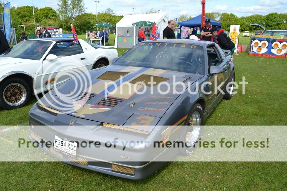 Clacton Classic Car Show photos 21887_10204959115992255_7186567666713466937_n_zpsj8yzbepv