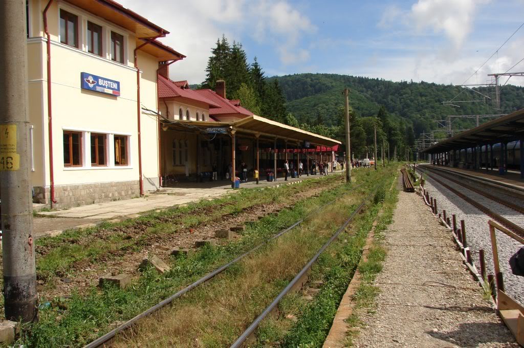 M 300 : Bucuresti Nord - Brasov - Cluj Napoca - Episcopia Bihor - Pagina 3 DSC05139